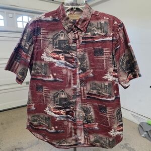Vintage-Inspired Short-Sleeve Button-Down Shirt in Burgundy Scenic Print